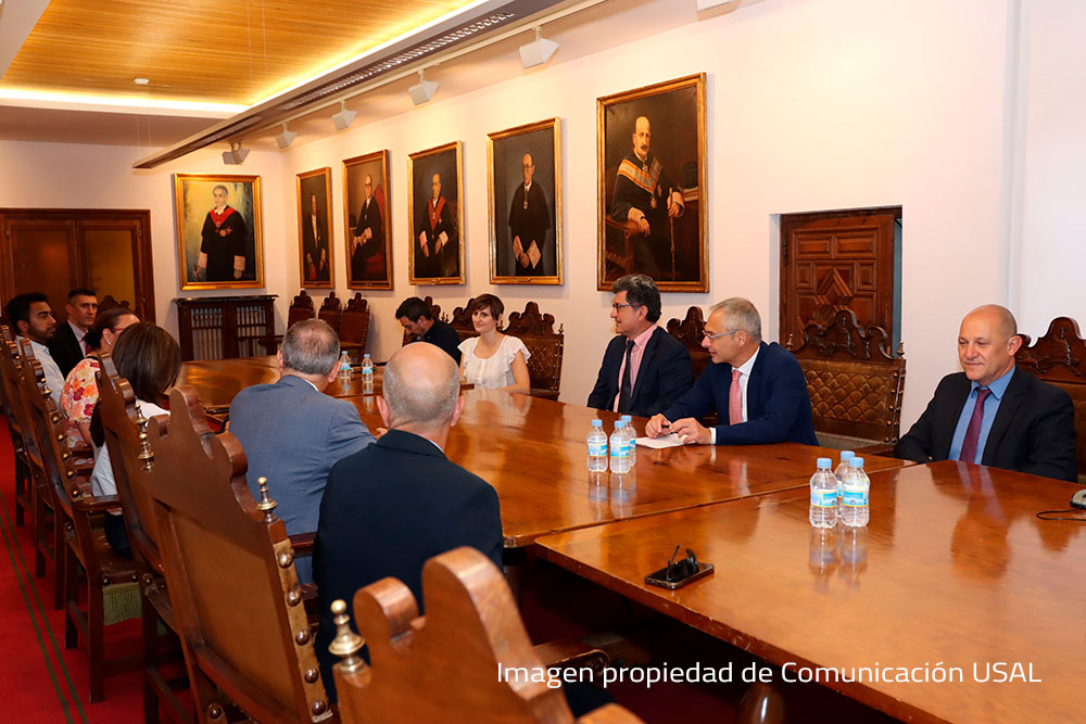 Asistentes a la visita institucional de la UNAD desde otro punto de vista